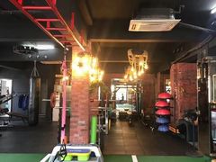 -GYMPLUS私教健身会馆(大悦城店)