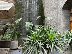 -渝半城经典川粤菜(重庆天地店)