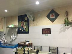 大堂-韦记螺蛳粉(NO2店)