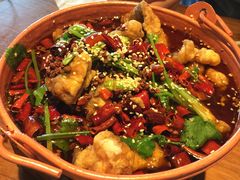 -云海肴·汽锅鸡·云南菜(天山百盛优客店)