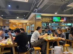 大堂-木屋烧烤(万德庄店)