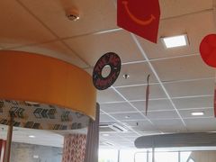 -麦当劳(中山大道中店)