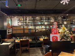 大堂-Carbon莫卡哆·意大利复古集市餐厅(杭州大厦店)