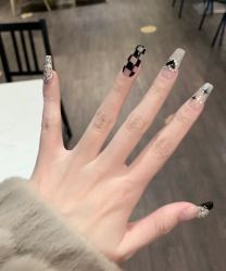 -丫丫NAIL日式自助美甲美睫沙龙