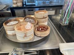 -圣丰索菲特·2 On 988 Café 自助餐厅