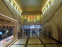 -大光明电影院(南京西路店)
