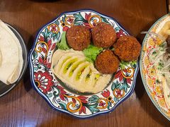 -Uncle Kosto科斯托·中东菜