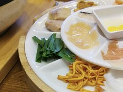 -芸南道·过桥米线(昆明老街旗舰店)