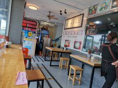 大堂-裕兴记·三虾面(西北街总店)