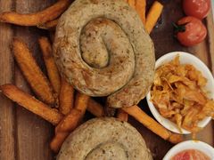 莫斯科风格烤肠配酸菜-莫斯科餐厅