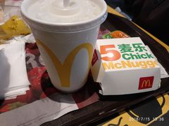 -麦当劳(金山红星美凯龙DT店)