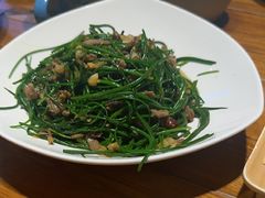 -蒙艾里民族传统菜蒙餐