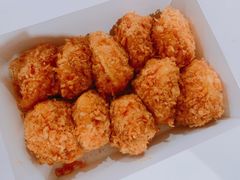 蟹黄肉松小贝-鲍师傅糕点(国金街店)
