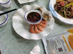 -范饭椰林川湘味海鲜·椰子鸡(三亚湾椰梦长廊店)
