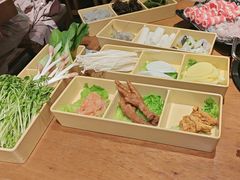 -呷哺呷哺 黄金牧场 (宝山正大乐城店)