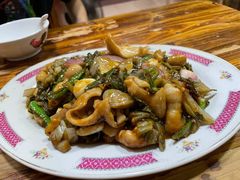 酸菜炒大肥-如意坊美食(华兴一街店)