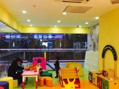 -爱贝英语新乡新都汇中心