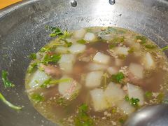 -大众跷脚牛肉馆·非遗传承单位(峨眉山店)