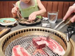 -铭牛烧肉·和牛海鲜自助(高新月牙湖店)