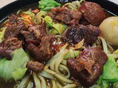 -鹍记特色牛杂面