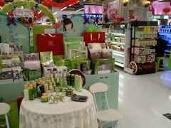 -卜蜂莲花(杨高北路店)
