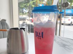 满杯水蜜桃-想巷台式厚奶茶(万菱广场店)