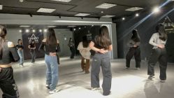 -TOMBOY爵士舞韩舞舞社