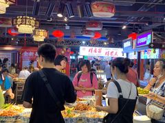 -八一路好吃街(雨田商务大厦店)