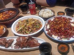 -川堂风·跷脚牛肉·乐山爆炒(宝山日月光店)