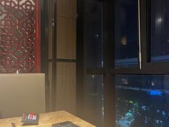-七欣天香辣蟹火锅(上海银亿滨江店)