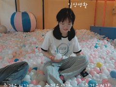 -潮尚蹦蹦床主题公园(韦曲店)