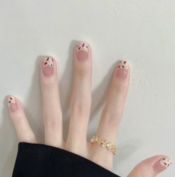 -斯馨·健康美甲美睫