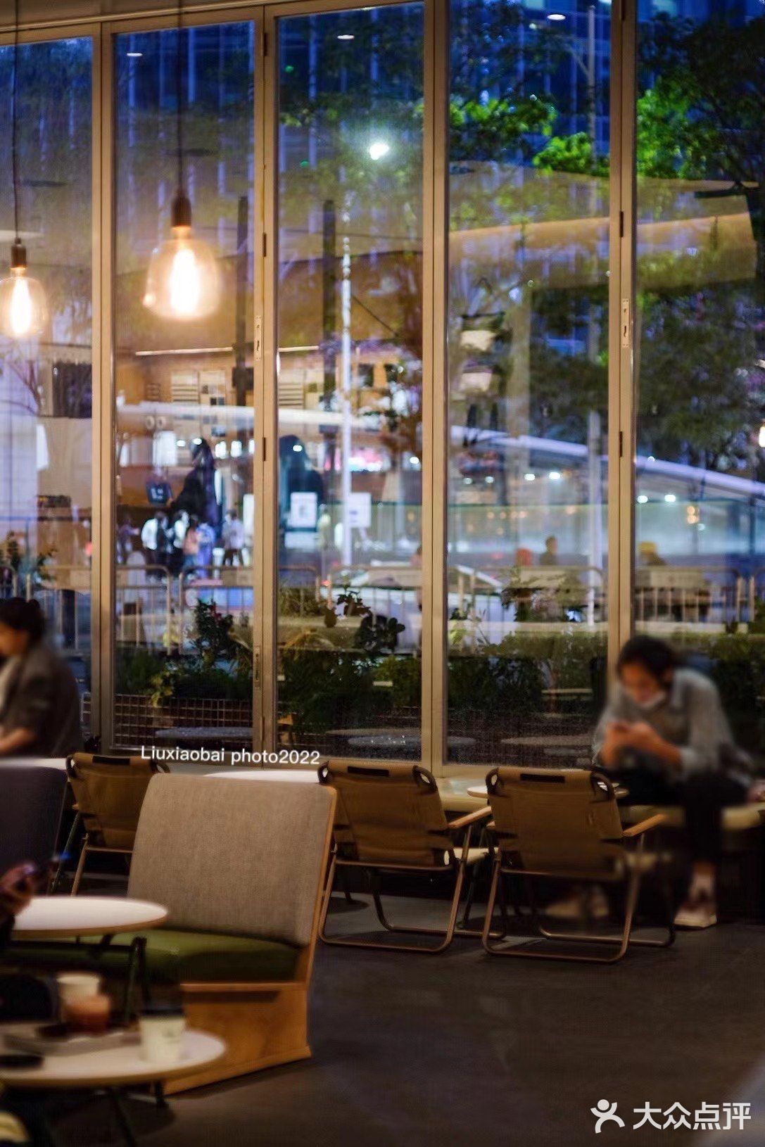 深圳咖啡｜某一天下着雨的傍晚喝着山池的咖啡