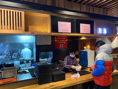 -亮亮面馆(经六路店)