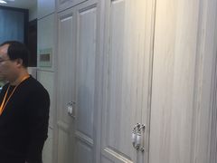 -万泰装饰(英雄山路店)