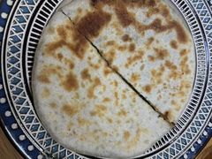 羊肉沙葱馅饼-格日勒阿妈蒙古厨房(新华广场店)
