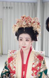 -欣薇婚纱(新源乐汇城店)