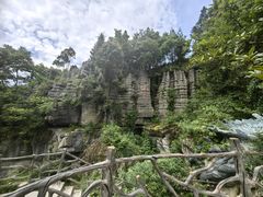 -梭布垭石林景区