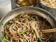 -正宗杨记普洱酸醋米线(总店)