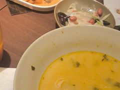 -顺溜·手工刀削面·黑金店(铜锣湾店)