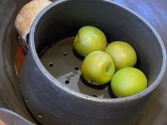 -柒月小火炉·新派川菜(金狮广场店)