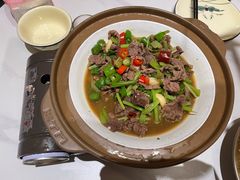 干锅黄牛肉-阿露佳·舌尖上的安吉菜