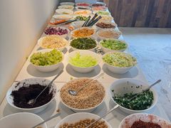 -包整·丝娃娃(一览甲秀楼风景店)