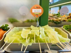 -逸山伍自转小火锅(纺织品店)