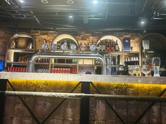 -麦凯伦烧烤·精酿超级工厂店(金桥总店)