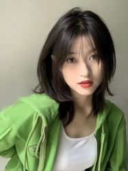-丝语萱形象