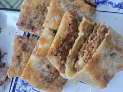 -虹海圣肉饼店家常菜馆