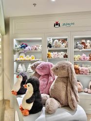 -国际蓝孩BabyInternational(嘉里中心店)