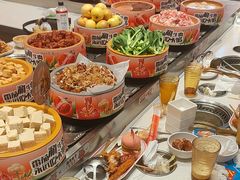 -龍歌自助小火锅(市南金茂湾店)