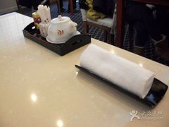 -彩葉·樱花屋日本料理(动物园店)